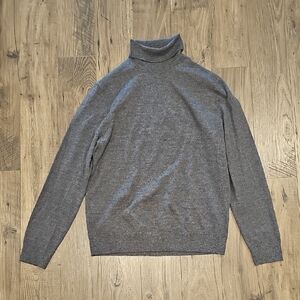 Banana Republic Charcoal Turtleneck Sweater